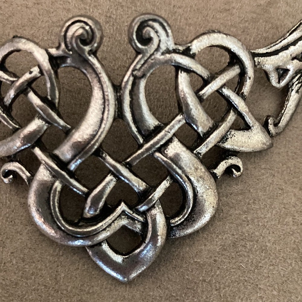 Hair fasteners - Picture 6 of 10